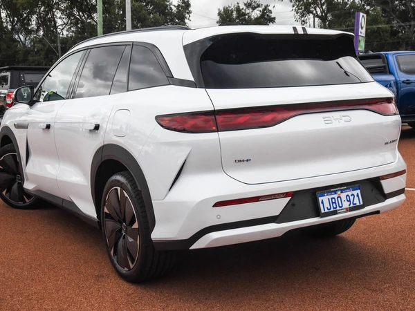 2026 Byd Sealion 8 Dynamic AWD Hybrid Automatic
