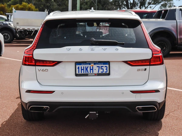2021 Volvo V60 B5 AWD Automatic
