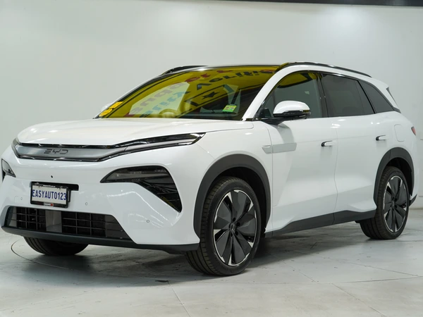 2025 Byd Sealion 8 Premium AWD Hybrid