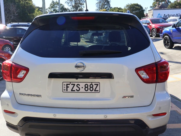 2018 Nissan Pathfinder ST-L N-SPORT Automatic Petrol