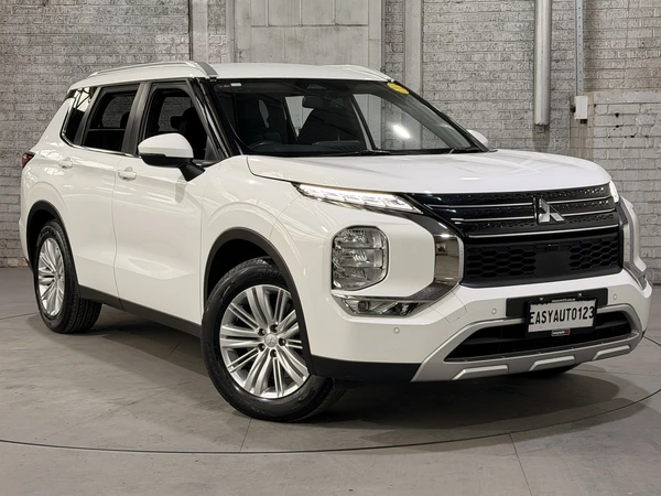 2022 Mitsubishi Outlander LS Automatic Petrol