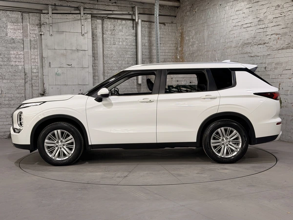 2022 Mitsubishi Outlander LS Automatic Petrol
