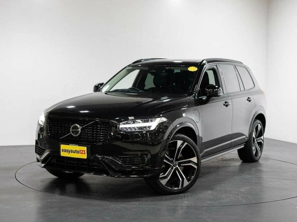 2025 Volvo XC90 Ultra T8 Plug-In Hybrid AWD Automatic