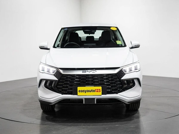 2026 Byd Sealion 5 Luxury Hybrid AWD 6-Speed Automatic