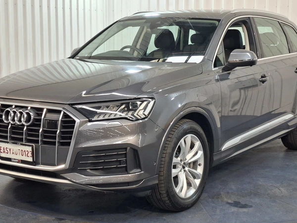 2023 Audi Q7 50 TDI quattro S line quattro Tiptronic 3.0L Diesel Engine