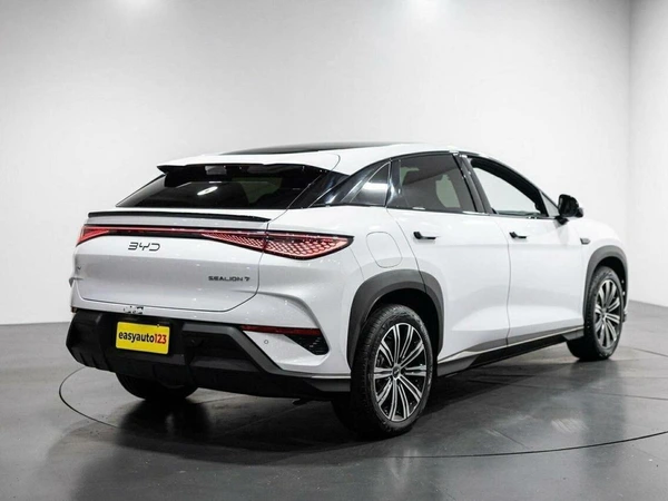 2025 Byd Sealion 7 Premium Electric AWD Automatic