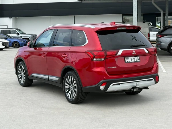 2020 Mitsubishi Outlander LS Automatic Petrol Front Wheel Drive