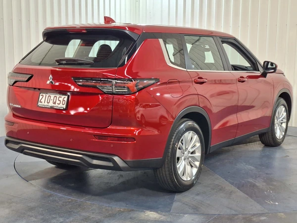 2025 Mitsubishi Outlander ES Automatic Petrol FWD
