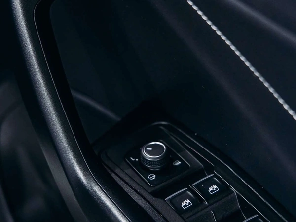 2024 Volkswagen T-Roc 140TSI R-Line Dual-Clutch 4WD Sunroof