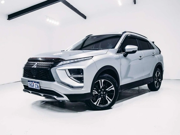 2020 Mitsubishi Eclipse Cross LS Front Wheel Drive Automatic