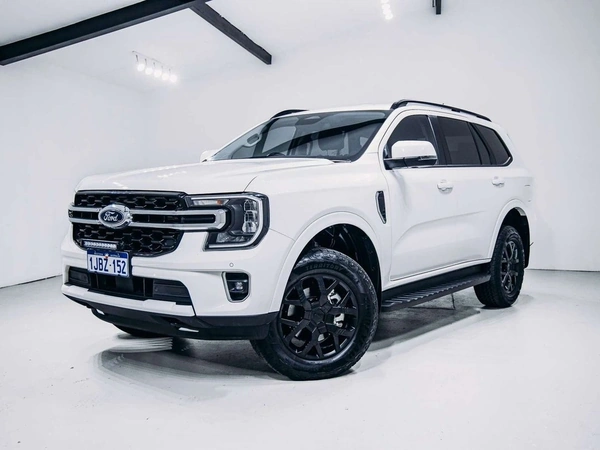 2024 Ford Everest Trend 4WD Leather Seats Wireless Charging