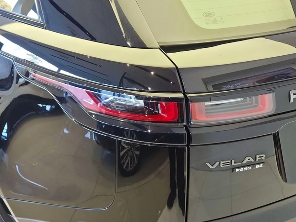 2018 Land Rover Range Rover Velar P250 R-Dynamic SE AWD Automatic