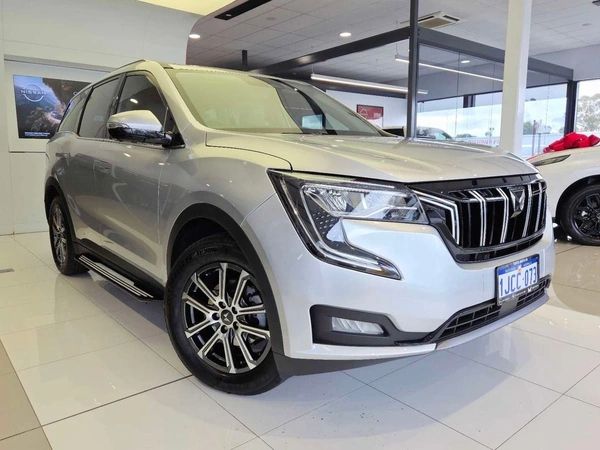 2024 Mahindra XUV700 AX7L Front Wheel Drive Automatic Petrol