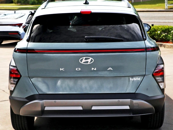 2026 Hyundai Kona Hybrid Premium Sports Dual-Clutch Front Wheel Drive