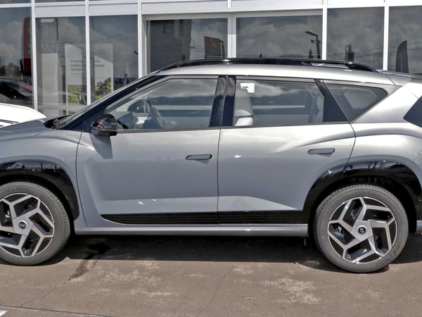 2026 Hyundai ELEXIO Elite Electric FWD with Reduction Gear