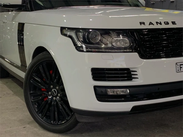 2013 Land Rover Range Rover Vogue 4WD Automatic