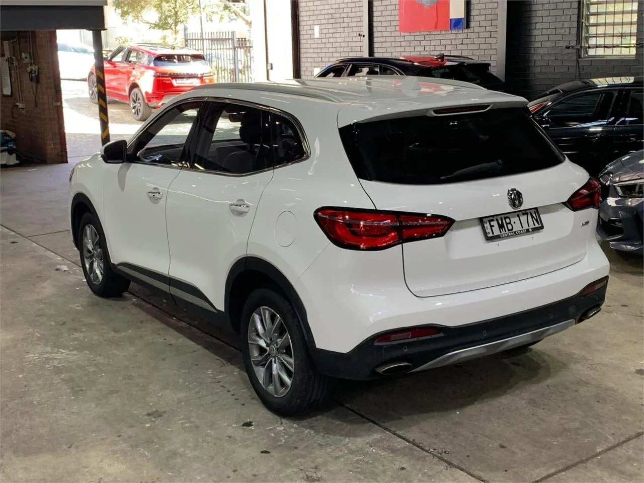 Photo 9